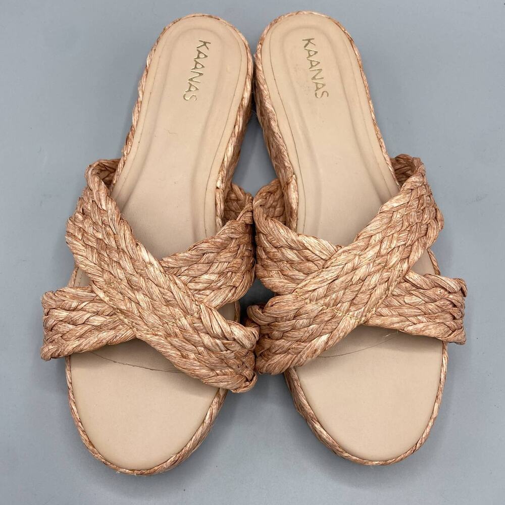 KAANAS Inagua Crossover Raffia Braid Sandals Size 9 Beige Pink Flatform Slides